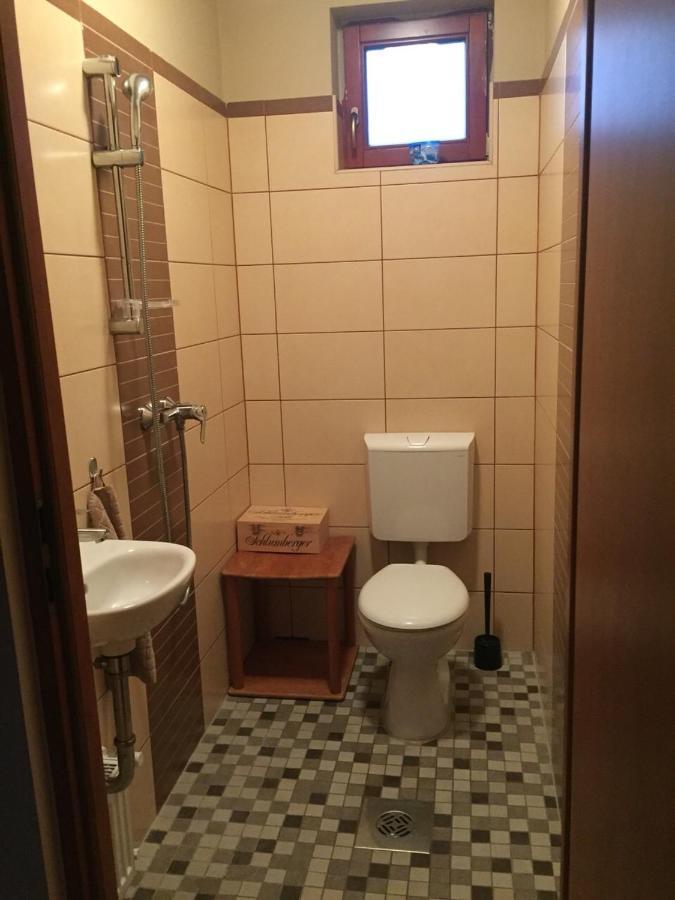 Bb Szabo Villa Balatonboglár Exteriör bild